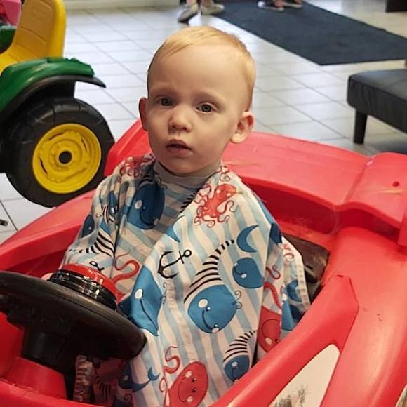 Meet your Posher, Mallory - Picture 1 of 1